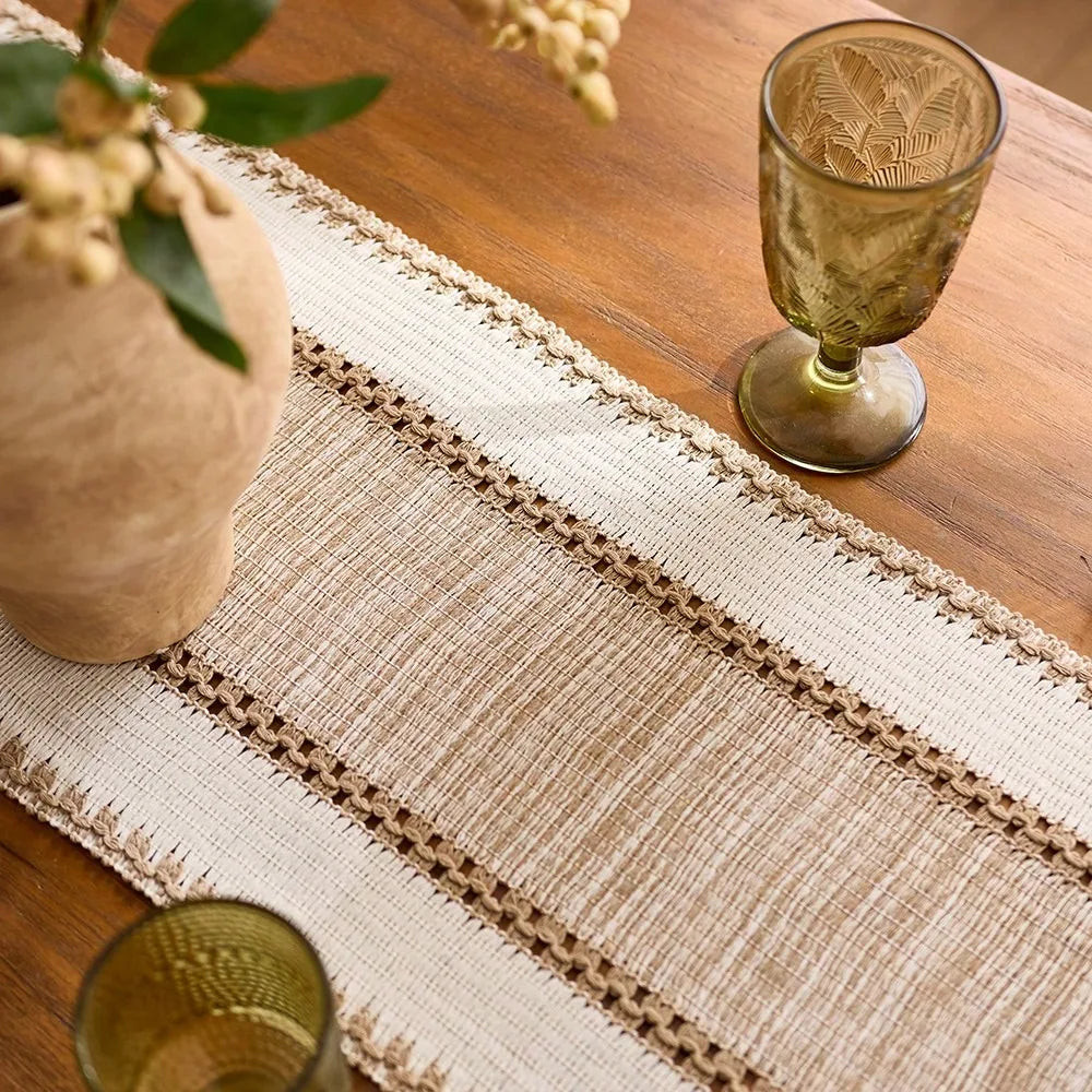 Nordic Boho Striped Green Table Runner - Hand - Woven Tassels, Ideal for Spring Tables, Round Coffee Tables & Rustic Home Decor