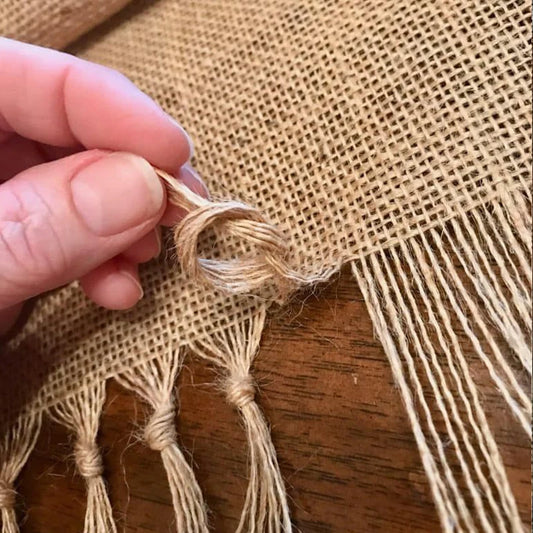 Natural Jute Tablerunner Tassel for Christmas Home Table Decoration Table Flag Cloth Wedding Decoration Table Runner