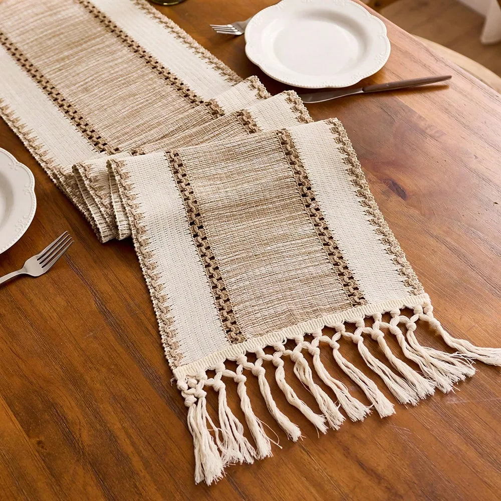 Nordic Boho Striped Green Table Runner - Hand - Woven Tassels, Ideal for Spring Tables, Round Coffee Tables & Rustic Home Decor